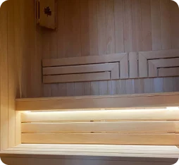 Подсветка полка для одноместной сауны диодной лентой